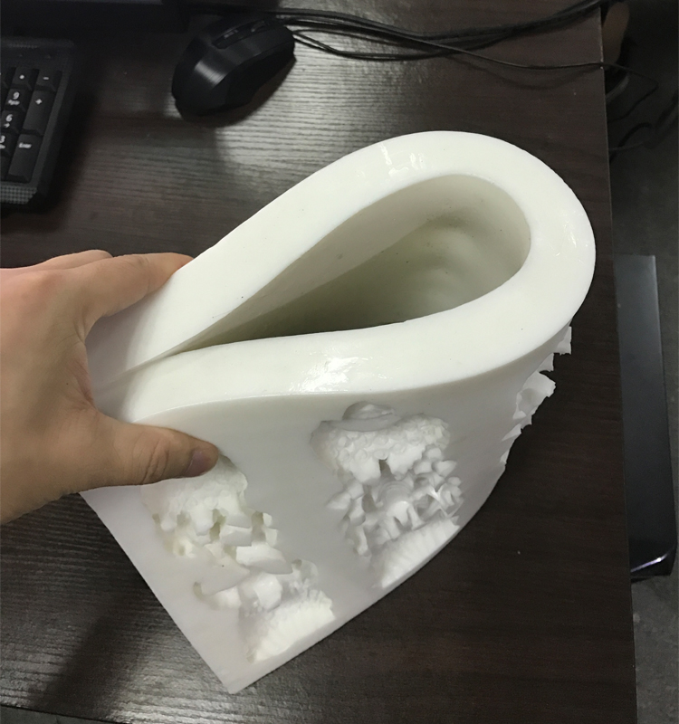 什么原因導致模具硅膠產品變形你知道嗎 ？